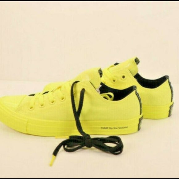 OPI Converse - Picture 6 of 9